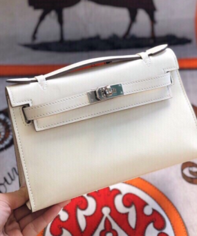 에르메스 미니 켈리백22 나타 화이트 은장 스위프트